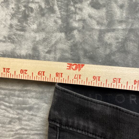 Torrid Premium Stretch Bombshell Skinny Distressed Jeans Women’s Size 18R Black - Picture 3 of 9